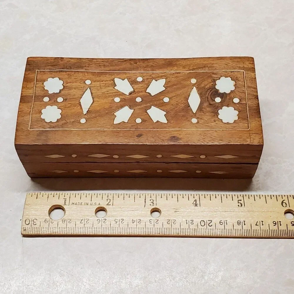 Handmade wooden trinket